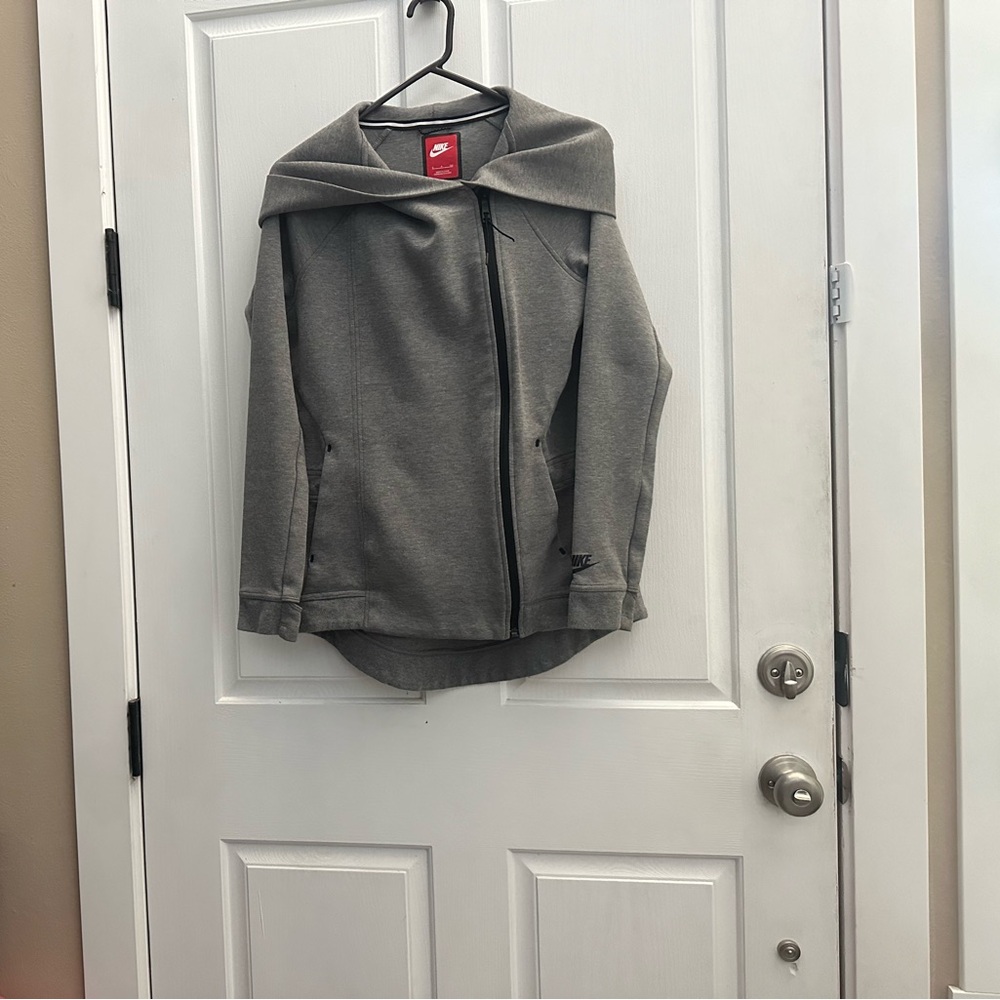 Nike Women’s Tech Fleece
